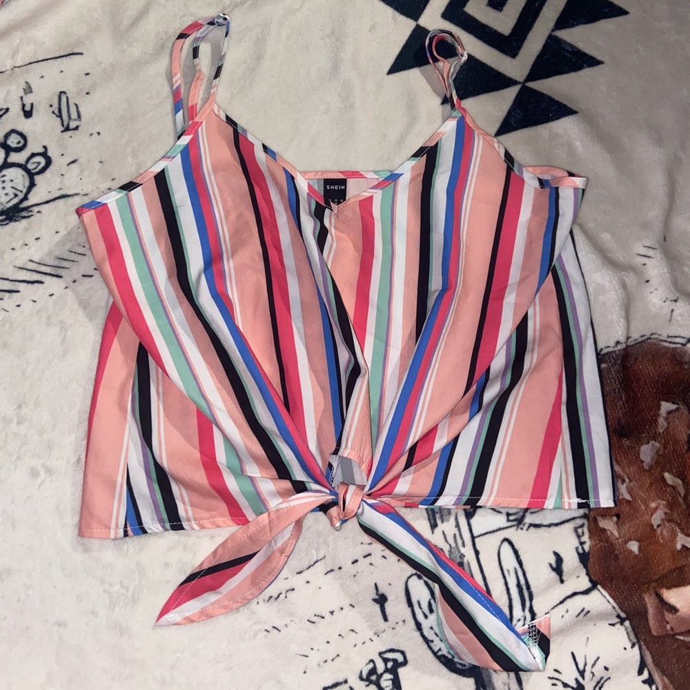 SHEIN CROPPED TANK